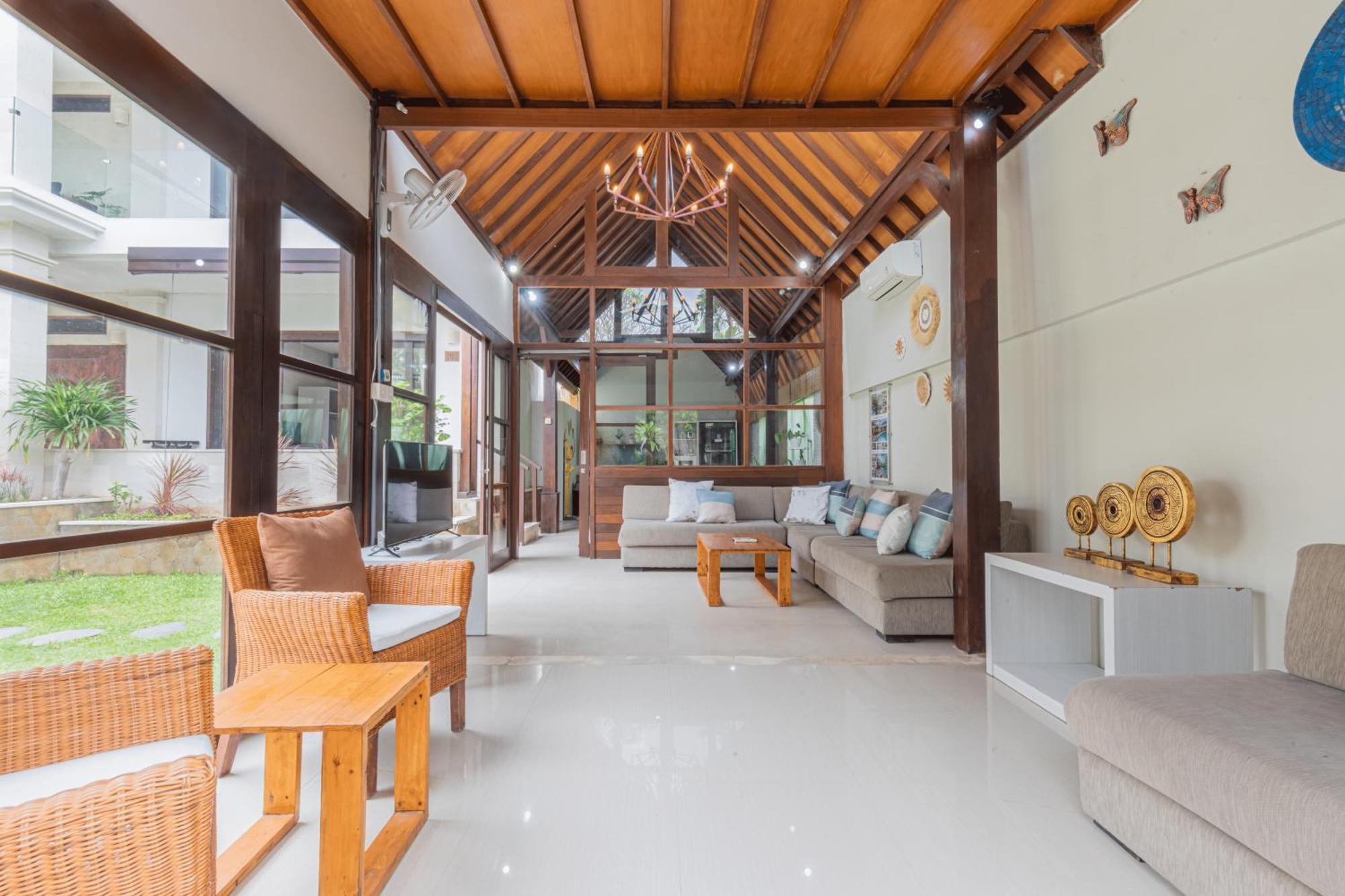 Villa Harmony - Residence Семиняк Екстериор снимка